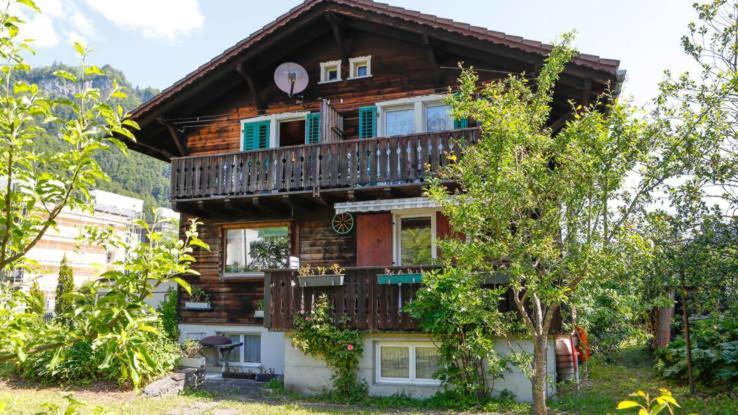 Diese Einfache Unterkunft- Bergheimat Ist Nur Fuer Backpacker- Rucksacktouristen Und Radfahrer - Huettenfeeling Im Backpackerhoues- Ganz Einfach - Ganz Unkompliziert - Ganz Relaxd Villa Linthal Exteriör bild