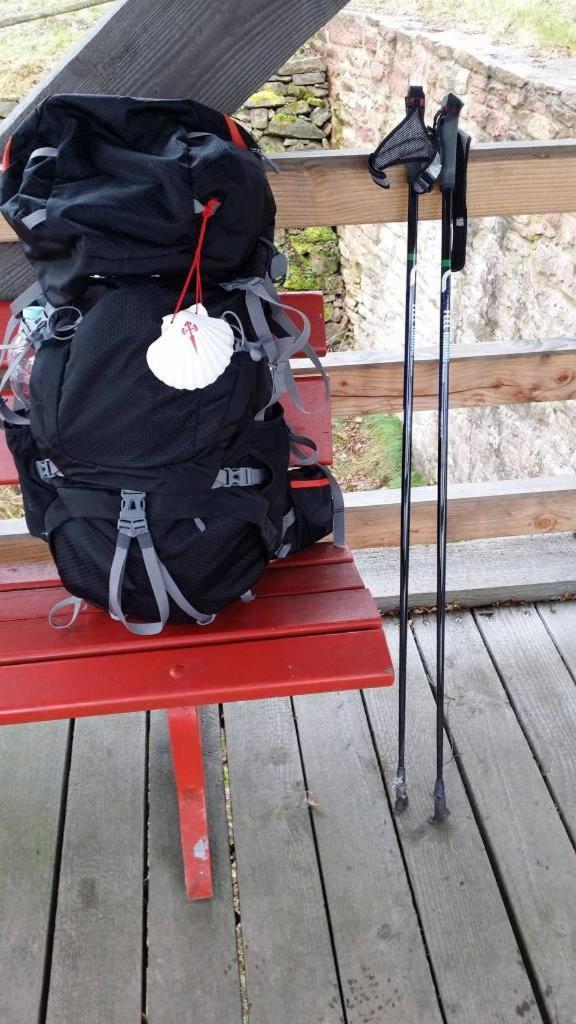 Diese Einfache Unterkunft- Bergheimat Ist Nur Fuer Backpacker- Rucksacktouristen Und Radfahrer - Huettenfeeling Im Backpackerhoues- Ganz Einfach - Ganz Unkompliziert - Ganz Relaxd Villa Linthal Exteriör bild