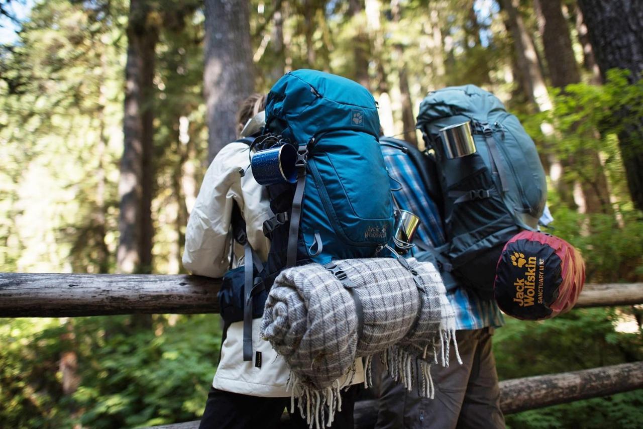 Diese Einfache Unterkunft- Bergheimat Ist Nur Fuer Backpacker- Rucksacktouristen Und Radfahrer - Huettenfeeling Im Backpackerhoues- Ganz Einfach - Ganz Unkompliziert - Ganz Relaxd Villa Linthal Exteriör bild